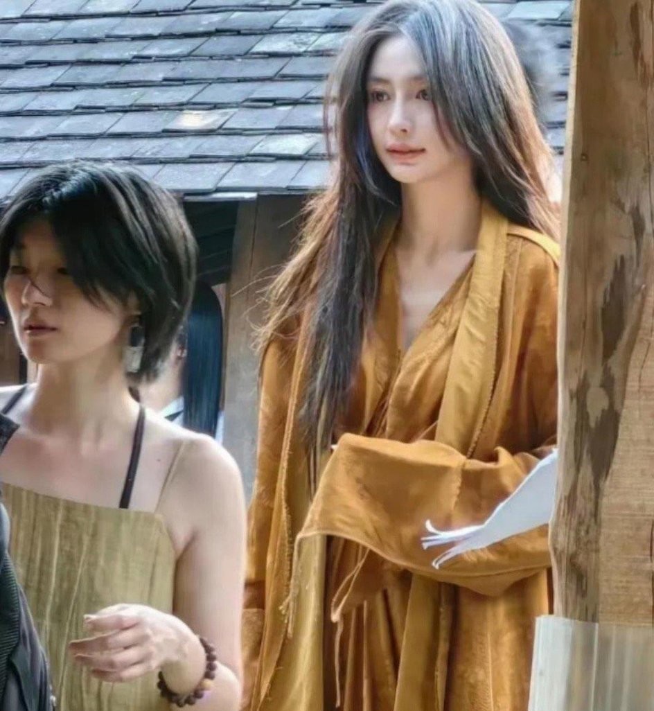 杨颖这个装扮，好像贵妃