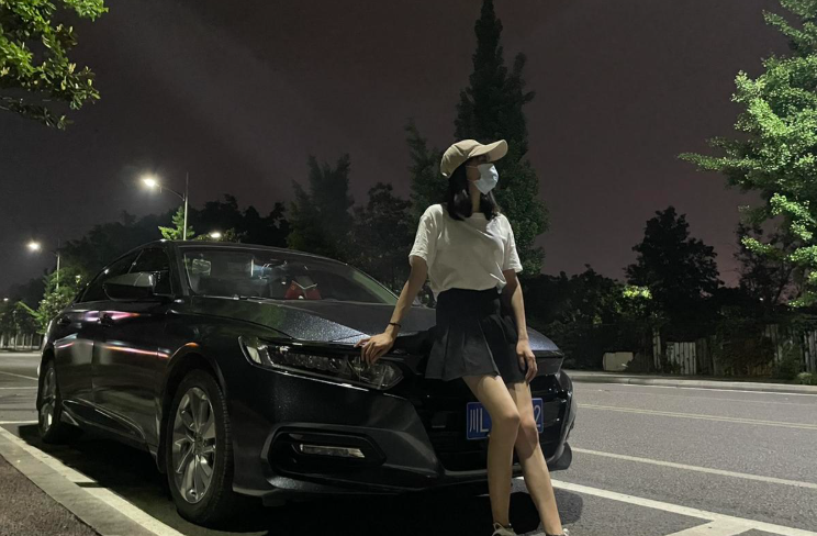 21年全款21.5提豪华的大韭菜用车：因为颜值选择雅阁，卖的好不是没有原因的