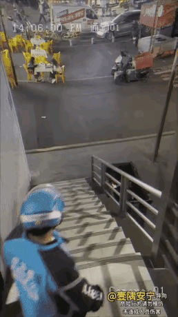 美团外卖小哥，真是让我意外啊把我肚子都笑疼了…外卖小哥