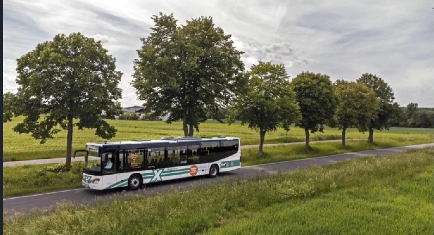 13日，德国发生一起令人啼笑皆非的偷巴士事件。一名15岁少年在中部黑森邦首府威斯