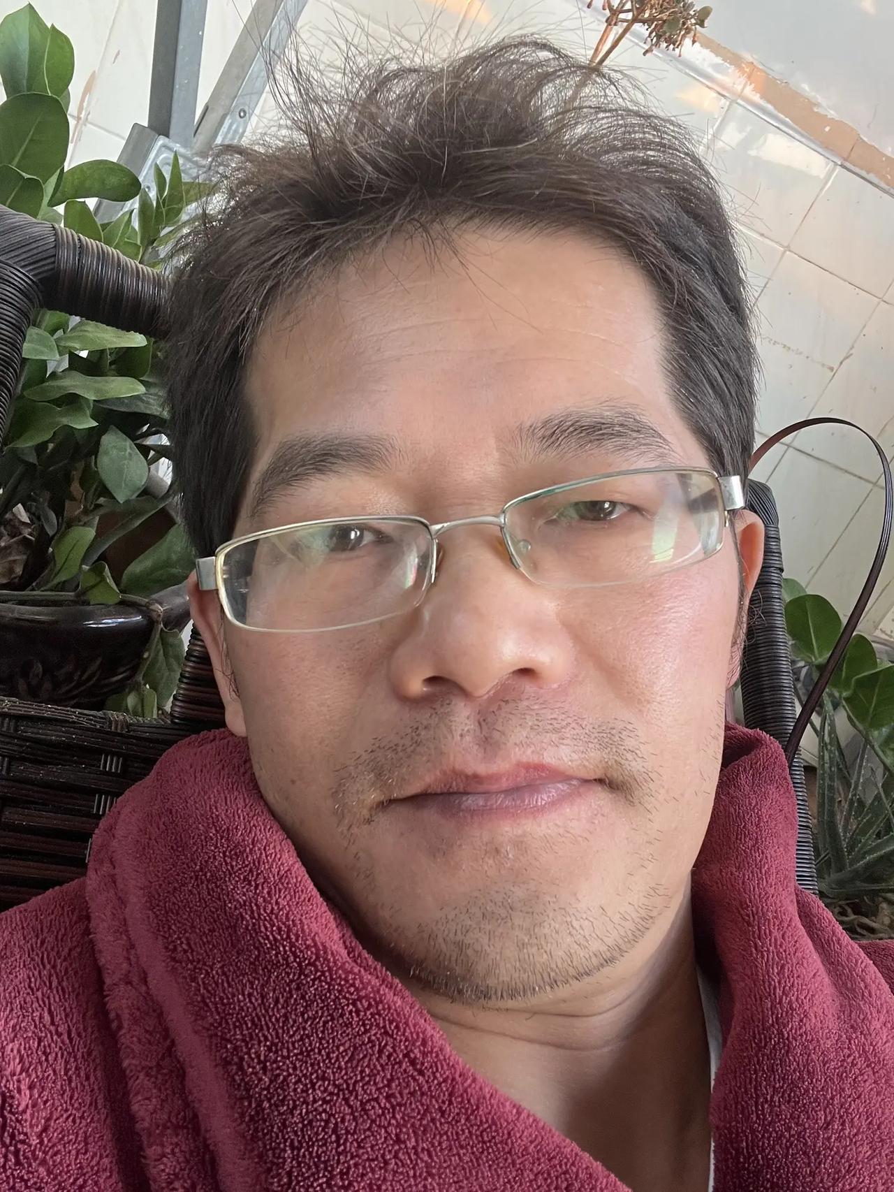 2025/12/27阳台晒太阳