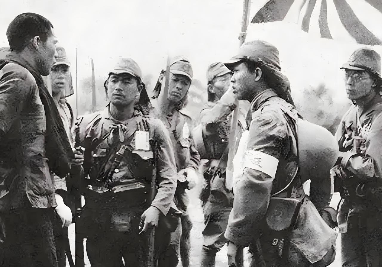 1941年6月，德军兵分三路全面入侵苏联，此时盘踞在中国东北地区数十万的日本关东