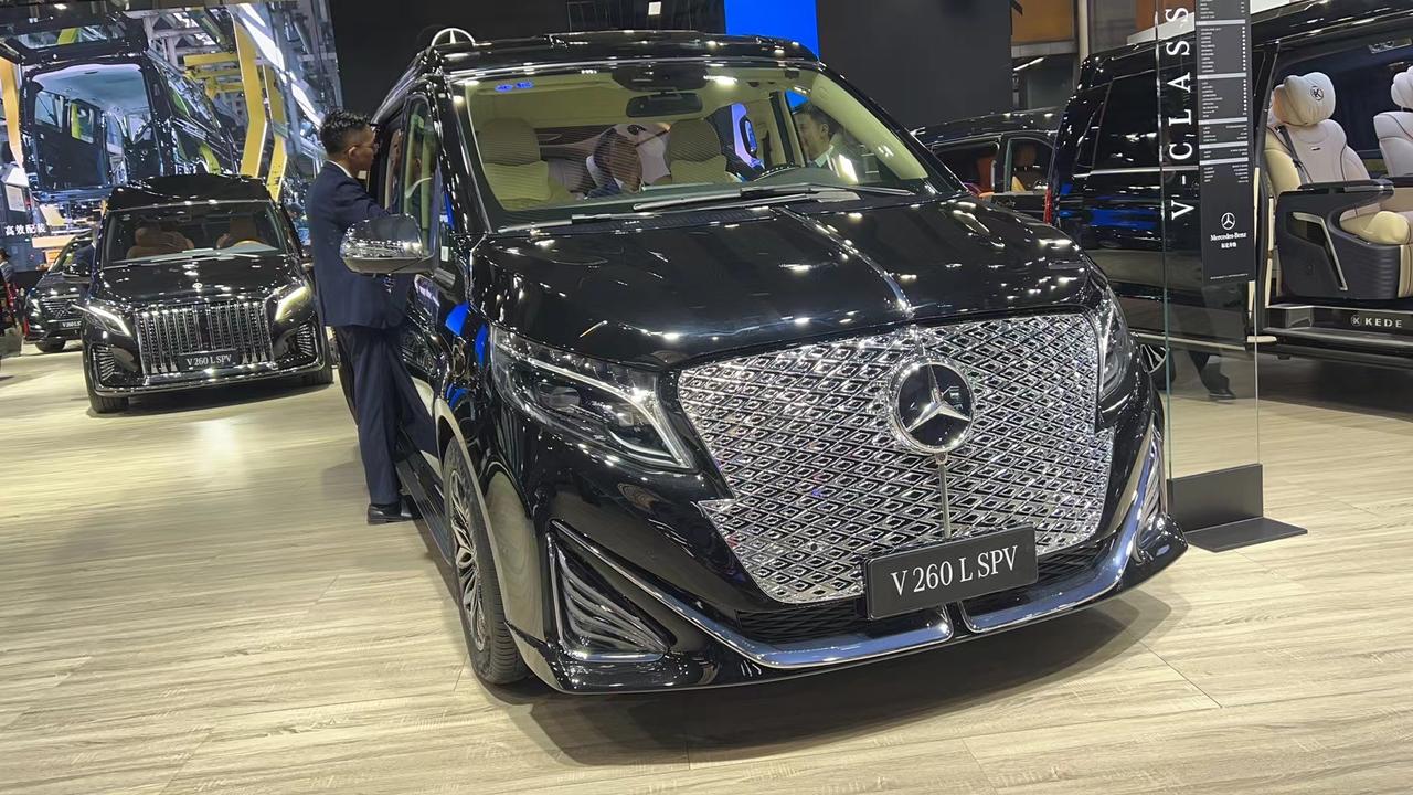 奔驰、宝马、奥迪，大范围调价炸裂！BBA直接把豪车价打回合资车水平！现在入手