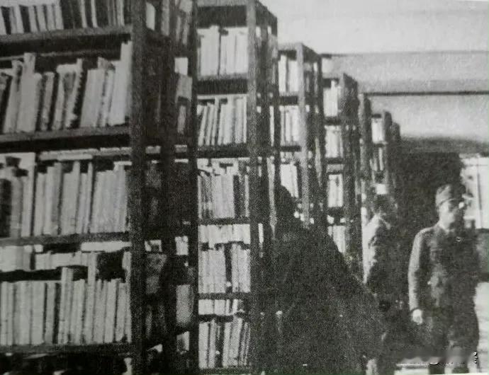 1937年12月，那是南京城永远的伤痛。日军侵占南京后，烧杀抢掠无恶不作。他们不