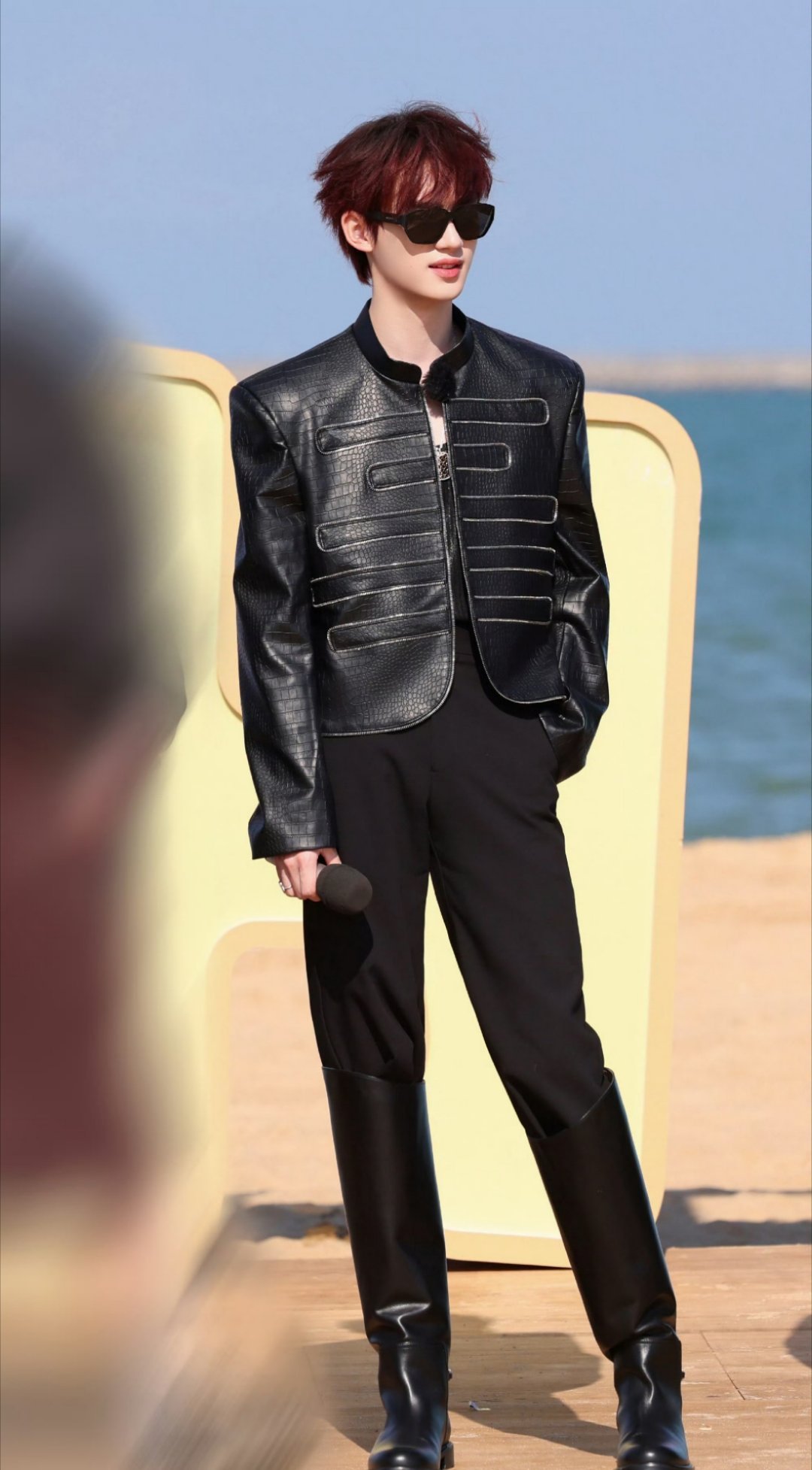 丁程鑫要注意保暖啊~穿的暖暖和和的🥰玩得开心~晚上见！