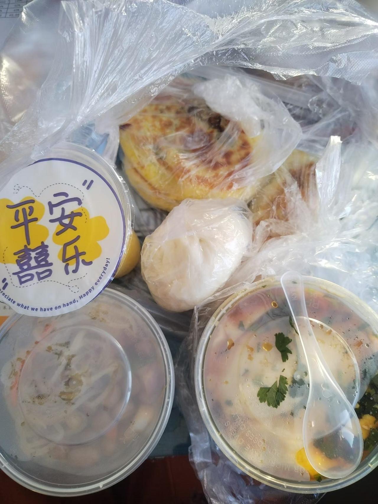 家常便当🍜美味便当盒，健康又营养，开启元气满满的一天！🌞