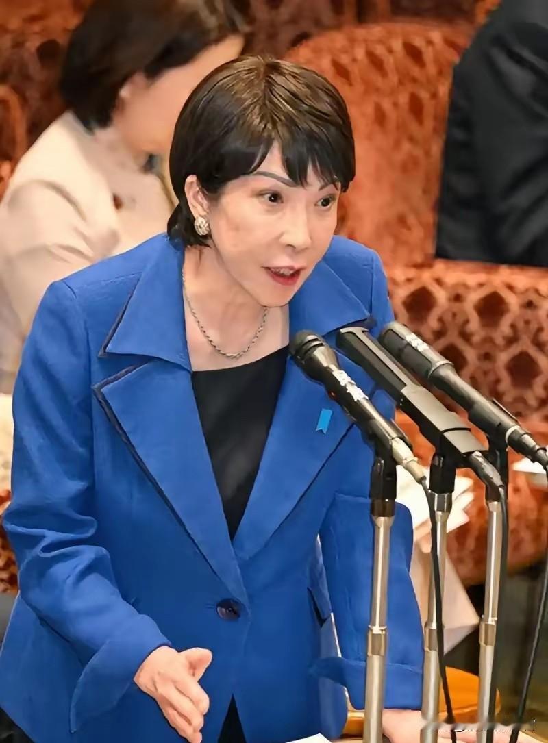 山本太郎在日本国会的一声怒斥，撕碎了高市早苗的伪装：“卖国弃民”，骂的是把日本国