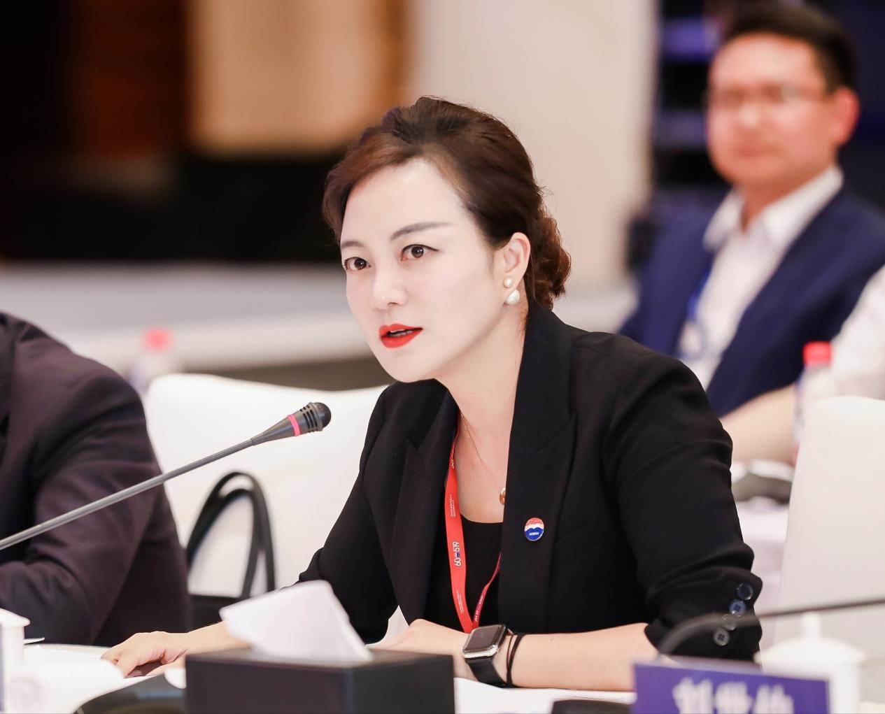 蒋焰上一次出圈，是在2023年10月份，当时她在一场路演现场的演讲中，提到茅台的