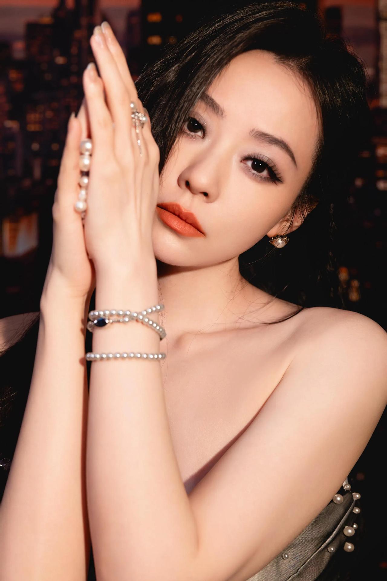 张靓颖-明星不止AB面气质女明星女神