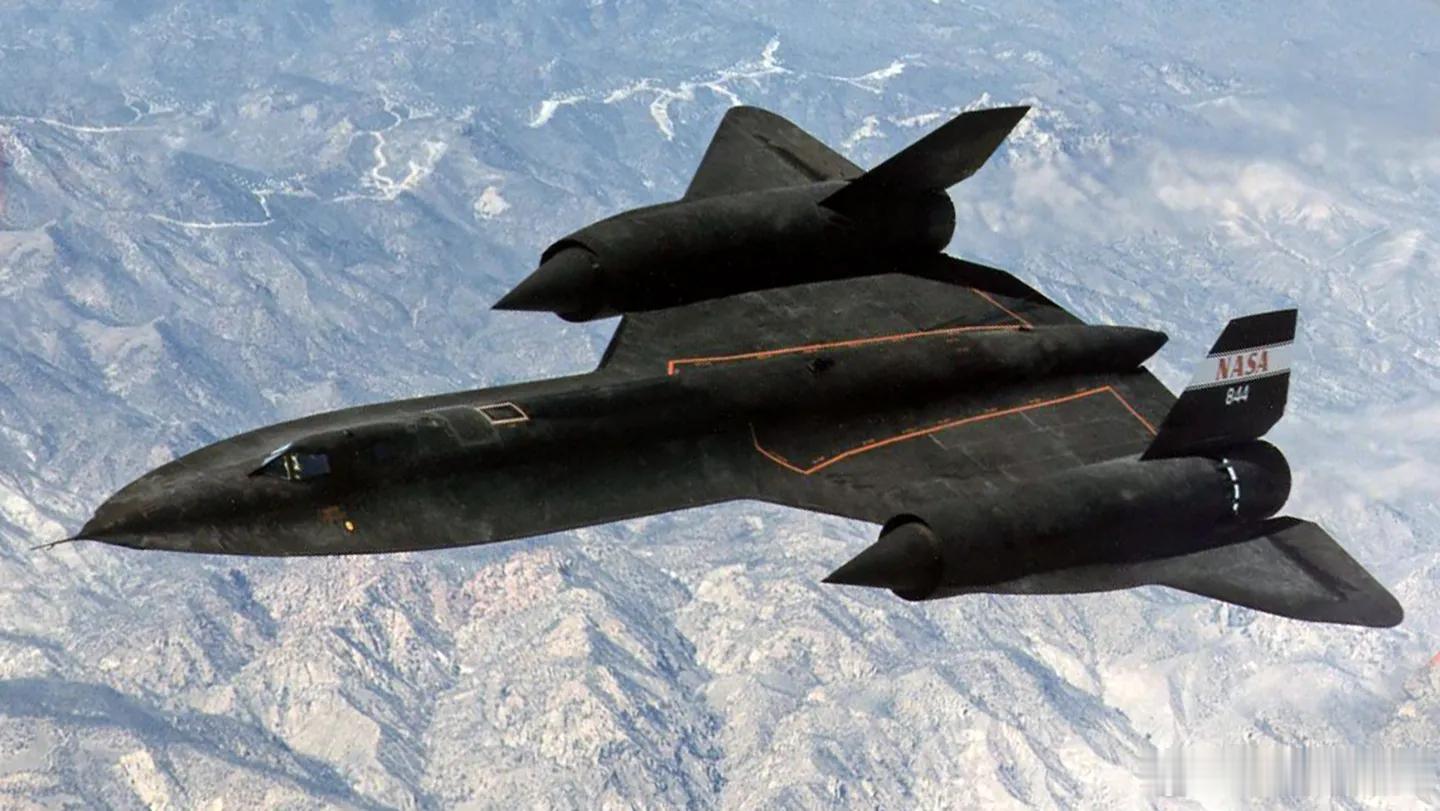 SR-71机身能飞更快，但发动机不答应，4马赫差距到底卡在哪？2026年10月7