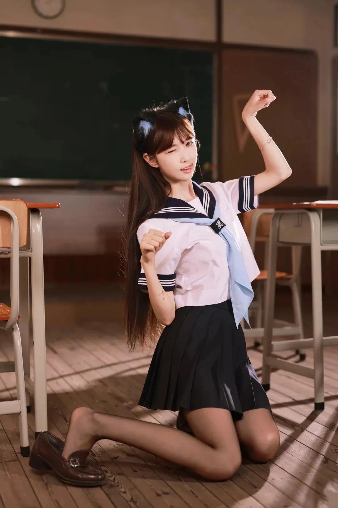 分享唯美的美照可爱萌妹拍照，几个少女感拍照姿势，拍出韩系女友感摄影气质穿搭