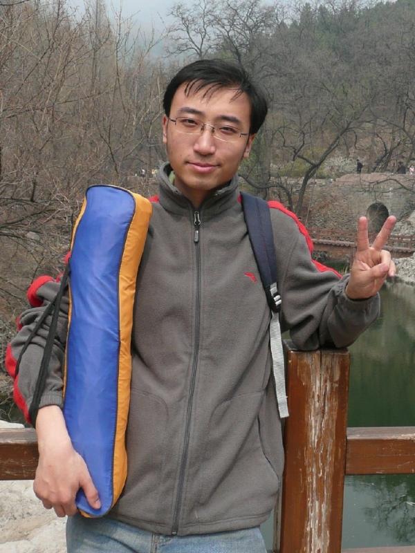 北大本科加清华硕士，这哥们儿毕业那年找工作却处处吃闭门羹——外企不要他，500强