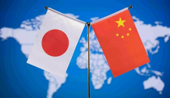 开始动手了！中国对日本实质性反制即将开始！11月19日，根据日本共同社报道，日媒