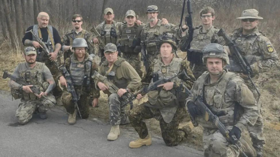 据乌克兰媒体报道，乌军总参谋部宣布解散“外籍军团”，将外国雇佣兵分配到乌军突击部