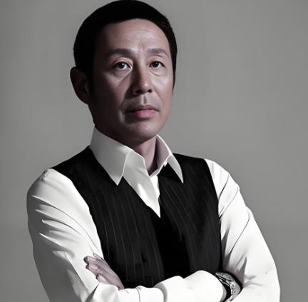 陈道明说：“当你接触的人越多，就会发现：舍不得吃舍不得穿，抠搜一辈子反而过