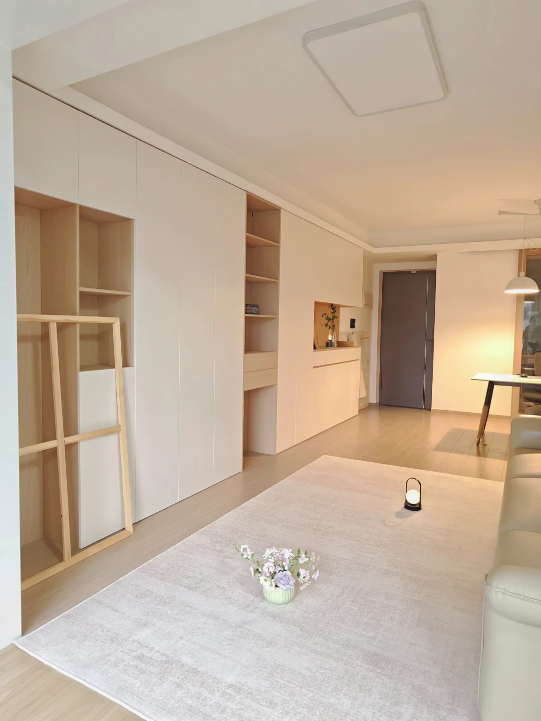 小户型做满墙柜❗真的很实用