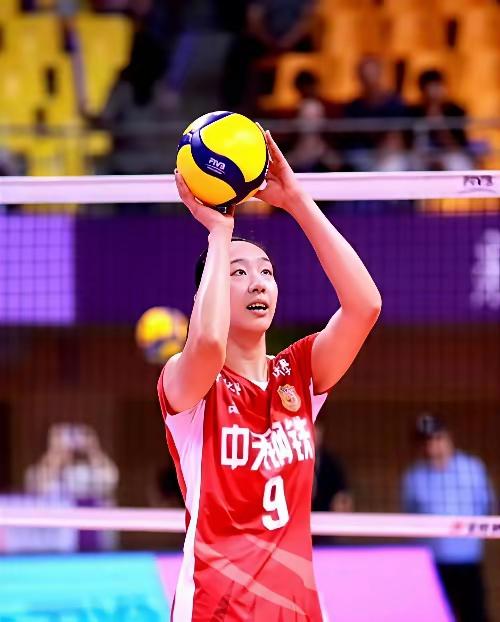 江苏女排两输上海队，并没有拼尽全力真打，毕竟常规赛输一二场球感觉无所谓前程，常规