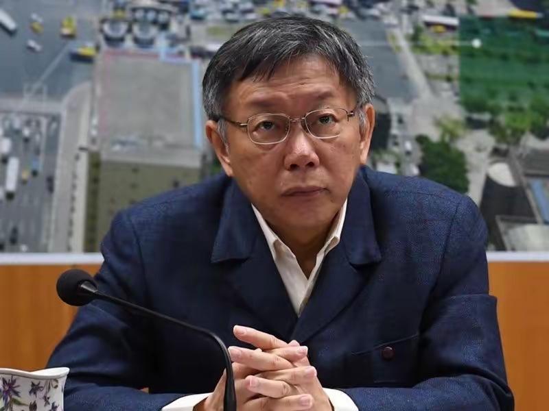 柯文哲死就死在这张嘴上，尖酸刻薄，口无遮拦，对大陆刚公布“十项两岸交流措施”，柯