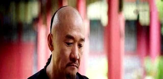 《大生意人》原著的结局真是让人看得心里堵得慌！某商人抛妻弃子换富贵，默许后妻