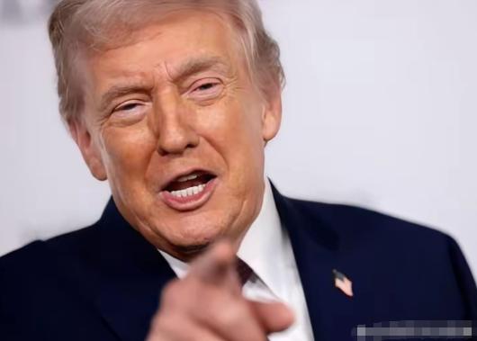 特朗普终于忍不住了，公开警告正在访华的英国首相了！美国总统特朗普警告英国不要开展