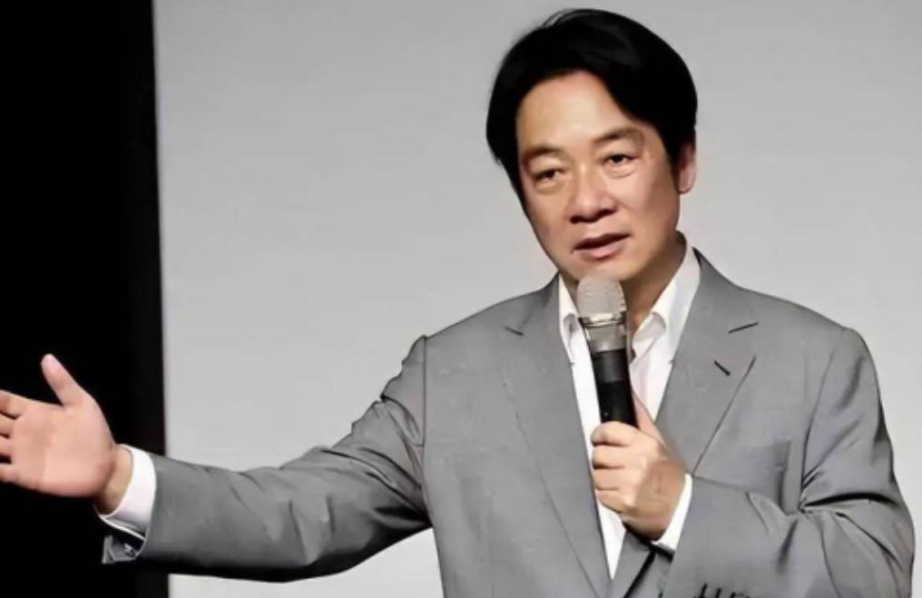 赖清德这波操作，简直把“嚣张”写在脸上！据台媒报道，今天上午，赖清德与萧