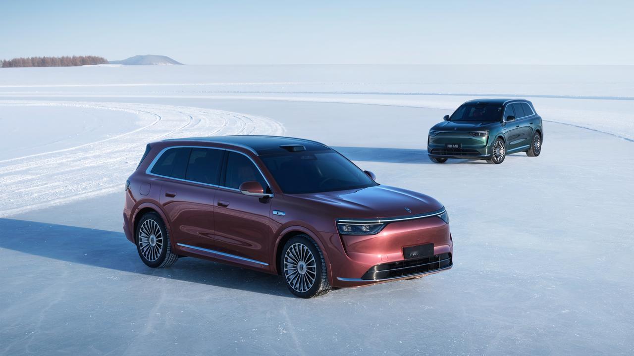 从“买LOGO”到“买体验”,问界M8掌握高端市场定义权 高端SUV市场正经