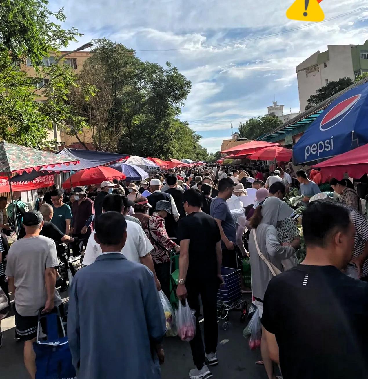 现在的亲情,咋就被红包算得这么凉薄?我大姨真是把“过年走亲戚”玩成了“打卡