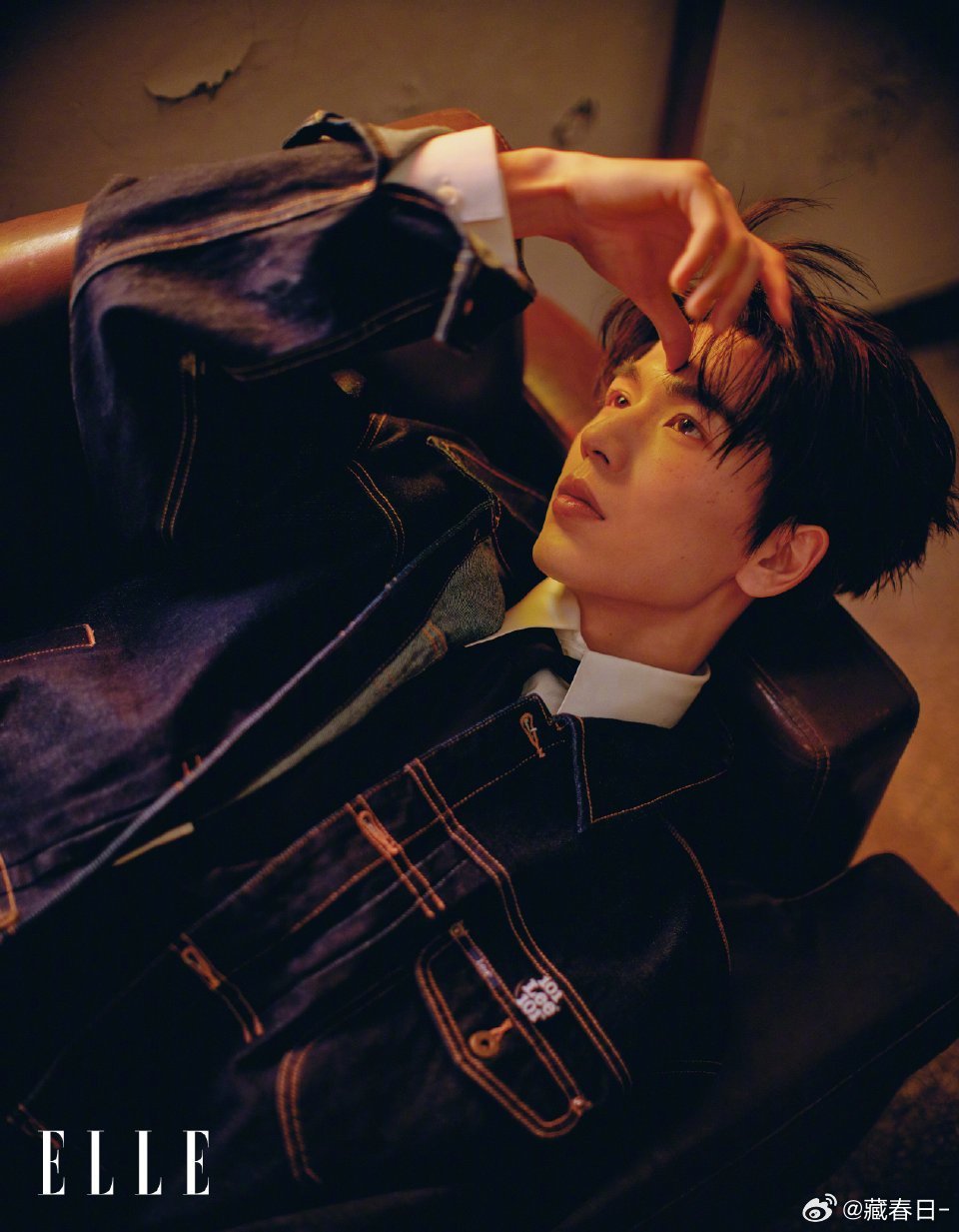 张凌赫杂志我不行了此男天生模特衣架子来的吧