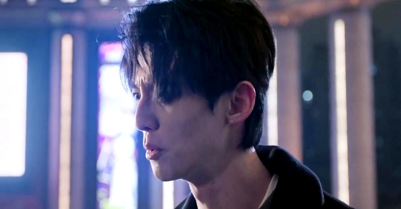 有一种男人，他的“我爱你”，说出来却是“你真烦”。他会下意识找你的身影，眼