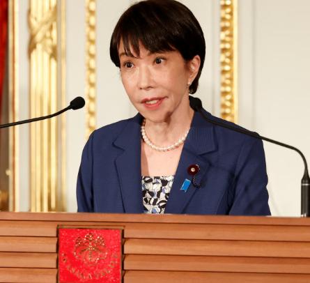 10月7日，日本外务省发言人北村俊博公开闹起了情绪，专门在记者会上吐槽中方，原因