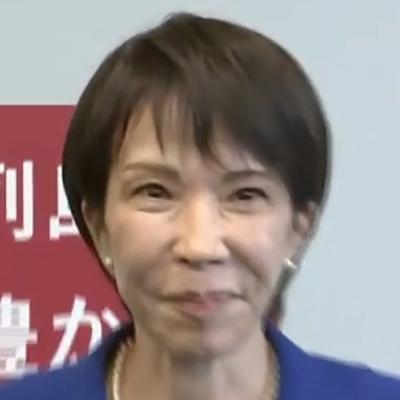 现在看来，日本只有三条路可走了，第一条就是在不开战的前提下顽抗到底；第二条，立刻