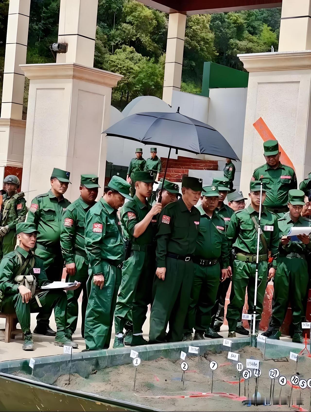 佤邦既然那么强悍和团结，为什么不走“‌女真不满万，满万不可敌‌”的道路。佤邦虽