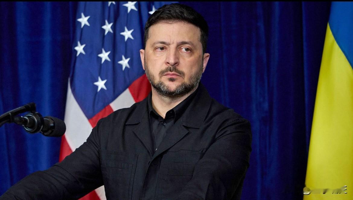 泽连斯基把最后一扇门，用钢板焊死了。他对着全世界镜头，一字一句地砸出来：乌克兰