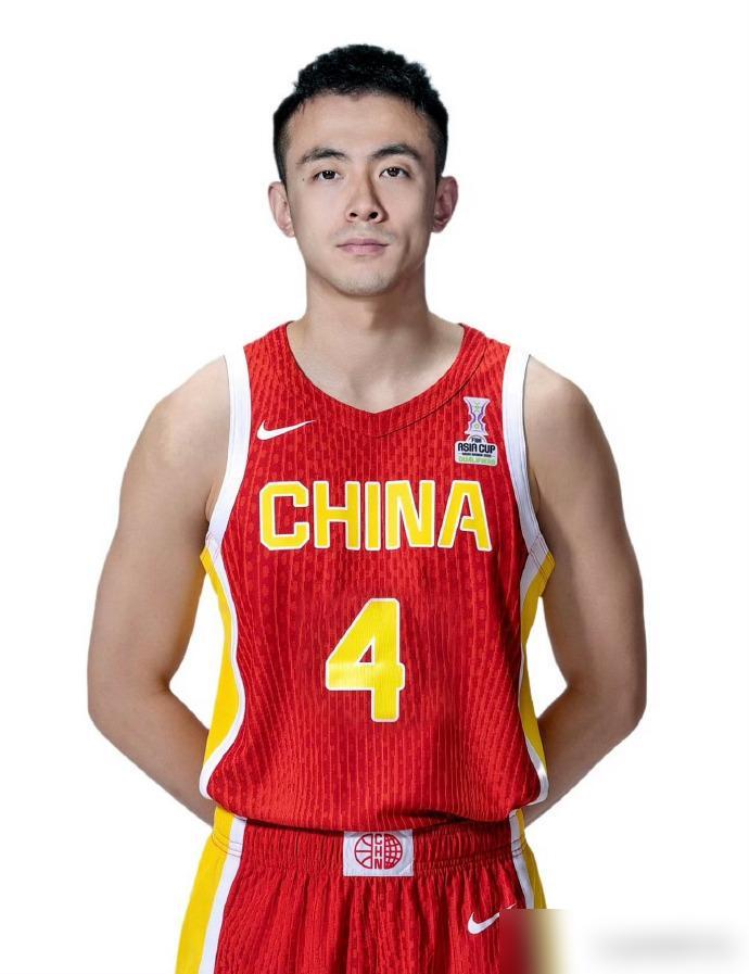 赵继伟，上半场0分，下半场14分，一个人打醒了全队。冲绳客场，半场落后15分