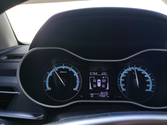 帝豪手动很耐适3年45万公里，不知道自动挡能不能跑到一半里程