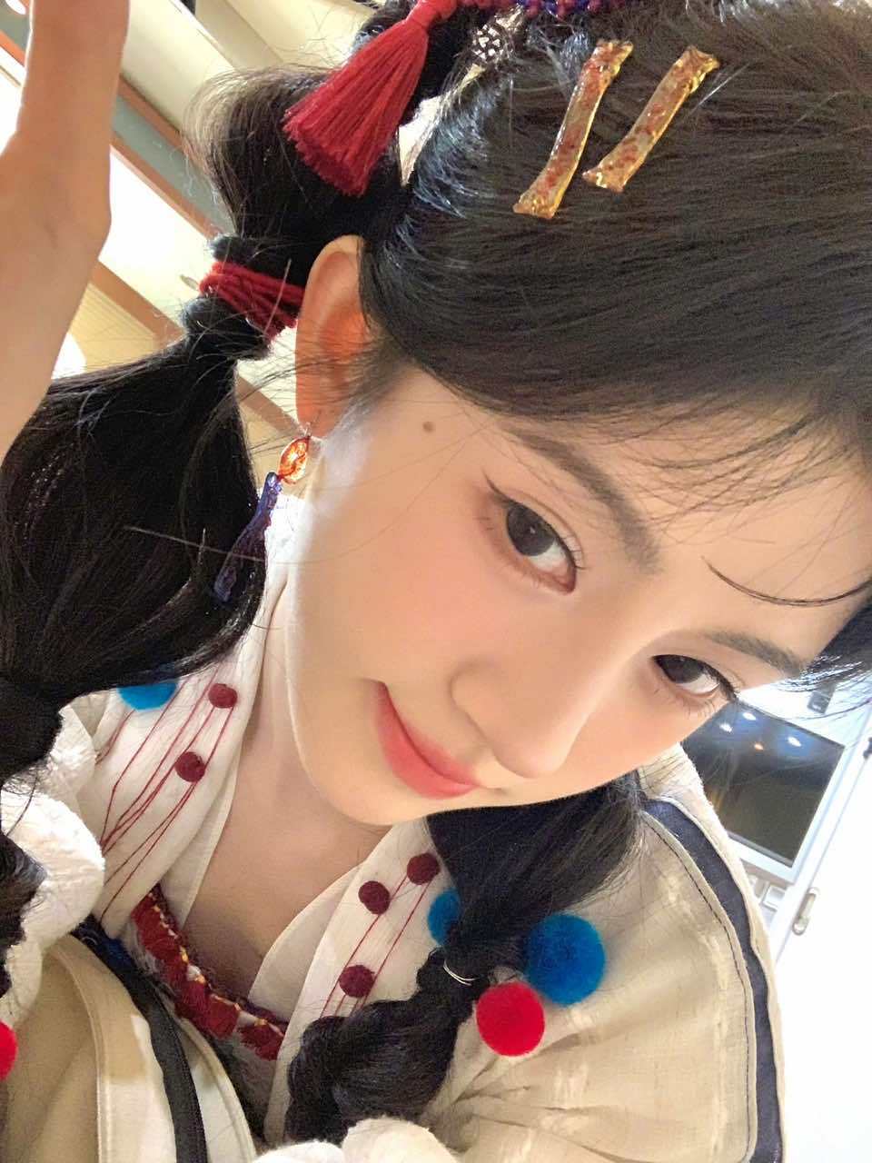 鞠婧祎鞠婧仪阿黛自拍鞠婧仪阿黛营业可爱阿黛营业啦～​​​