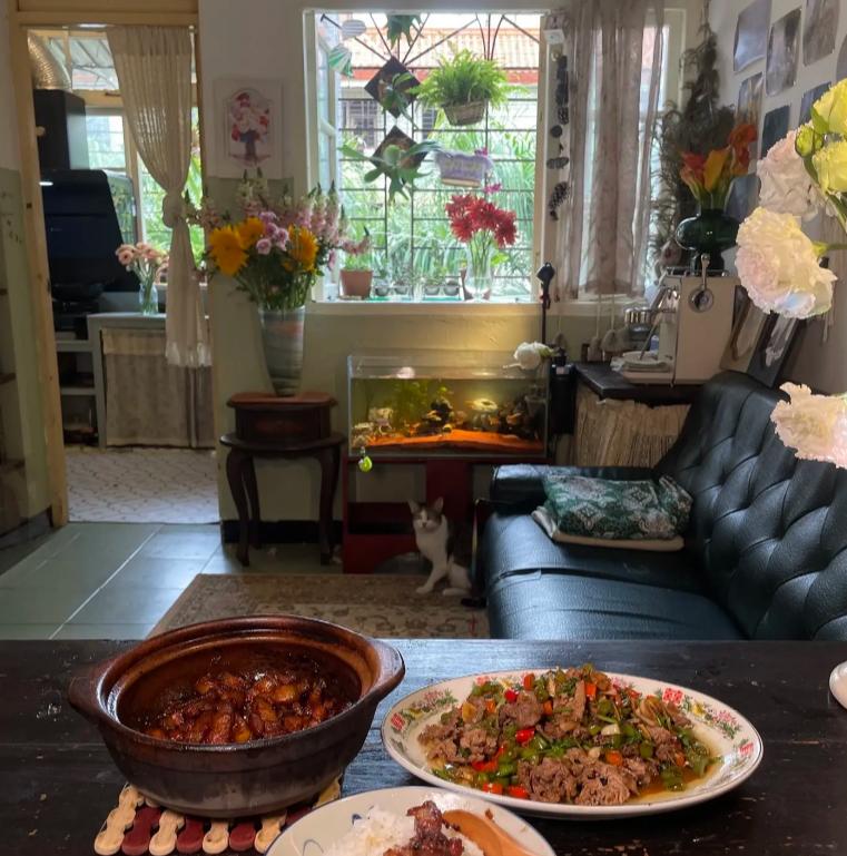 我50岁才到城里买房，住了仨月后才明白：为何大多数的城里人，都不喜欢家里来人！