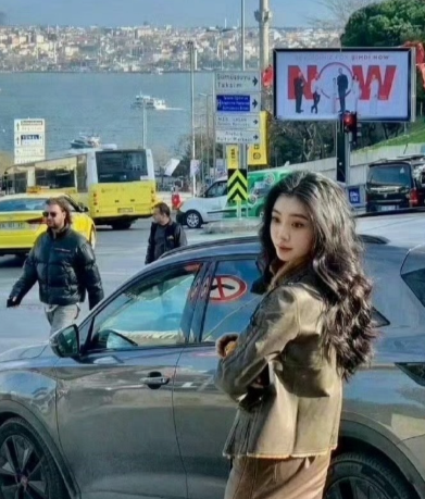 易梦玲把大都市拍成小县城，结果P图后瞬间变高大上了​​​