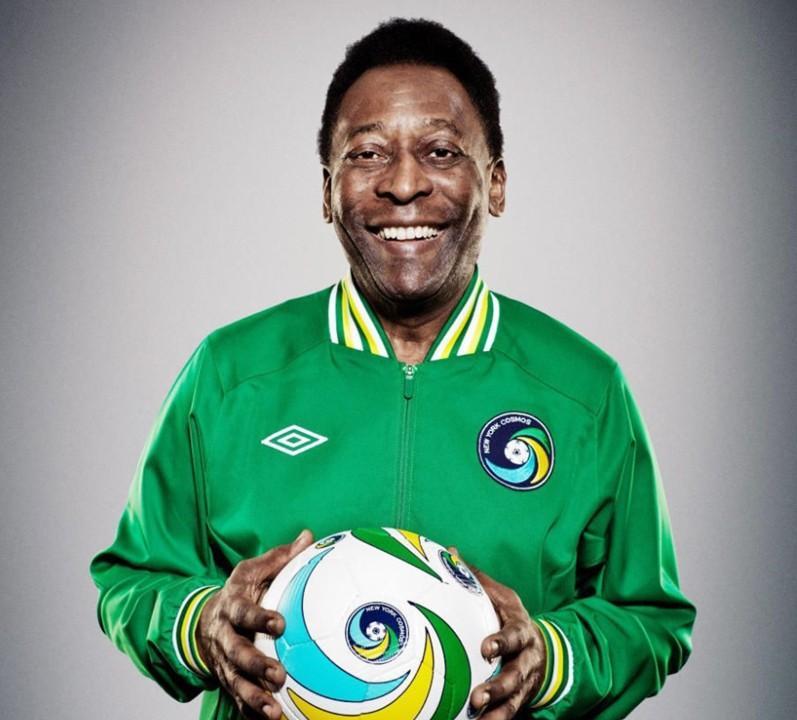 足坛20世纪最佳阵容！大家认同吗？门将:雅辛：唯一金球奖门将，“黑蜘蛛”以