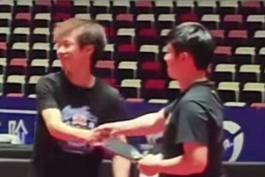 7.24樊振东厦门开练，遇到林高远，马上变成寒暄模式。乒超第一阶段，小胖