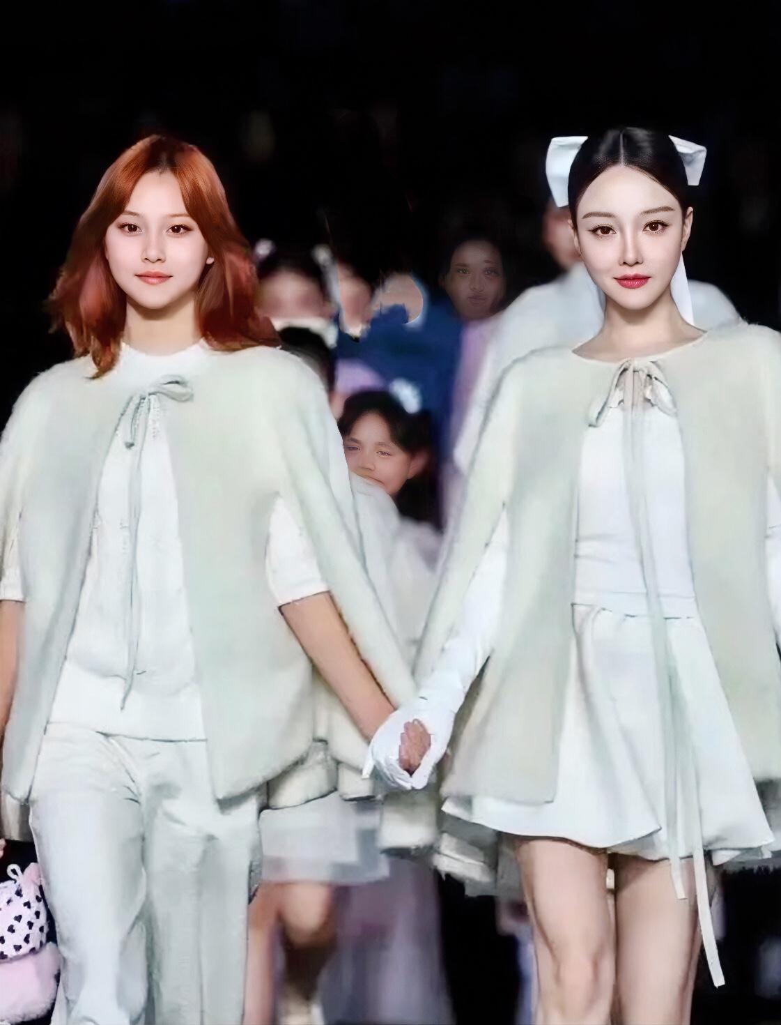 现在医美真可怕，妈妈比女儿还显年轻