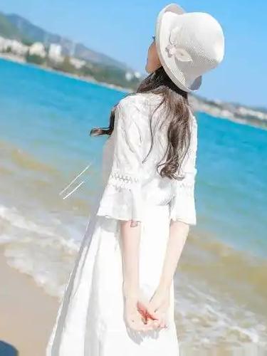 人心是杆秤，真心换真心时间是最好的过滤器，它会筛掉虚伪，留下真心。人与人之间，