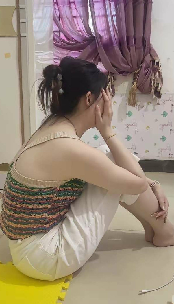 好无聊啊。要不你们轮流夸夸我