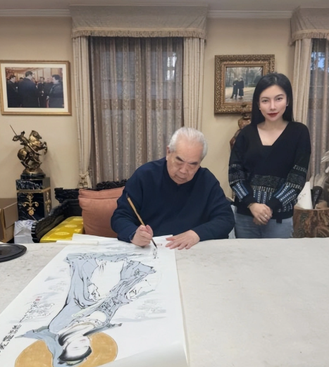 全网最惨的就是书画家范曾了，​因为他都87岁了，还被老婆和儿子做局，骗的家都没了