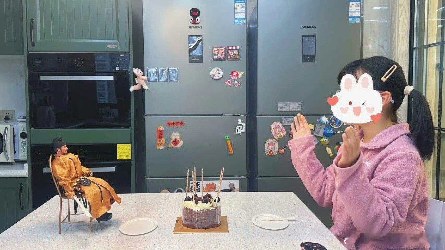 女儿给李世民过1427岁的生日