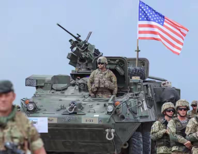 美国的盟友们估计已经回过味来了：当初，天天拿中俄的强大来吓唬我们，骗我们签了防务