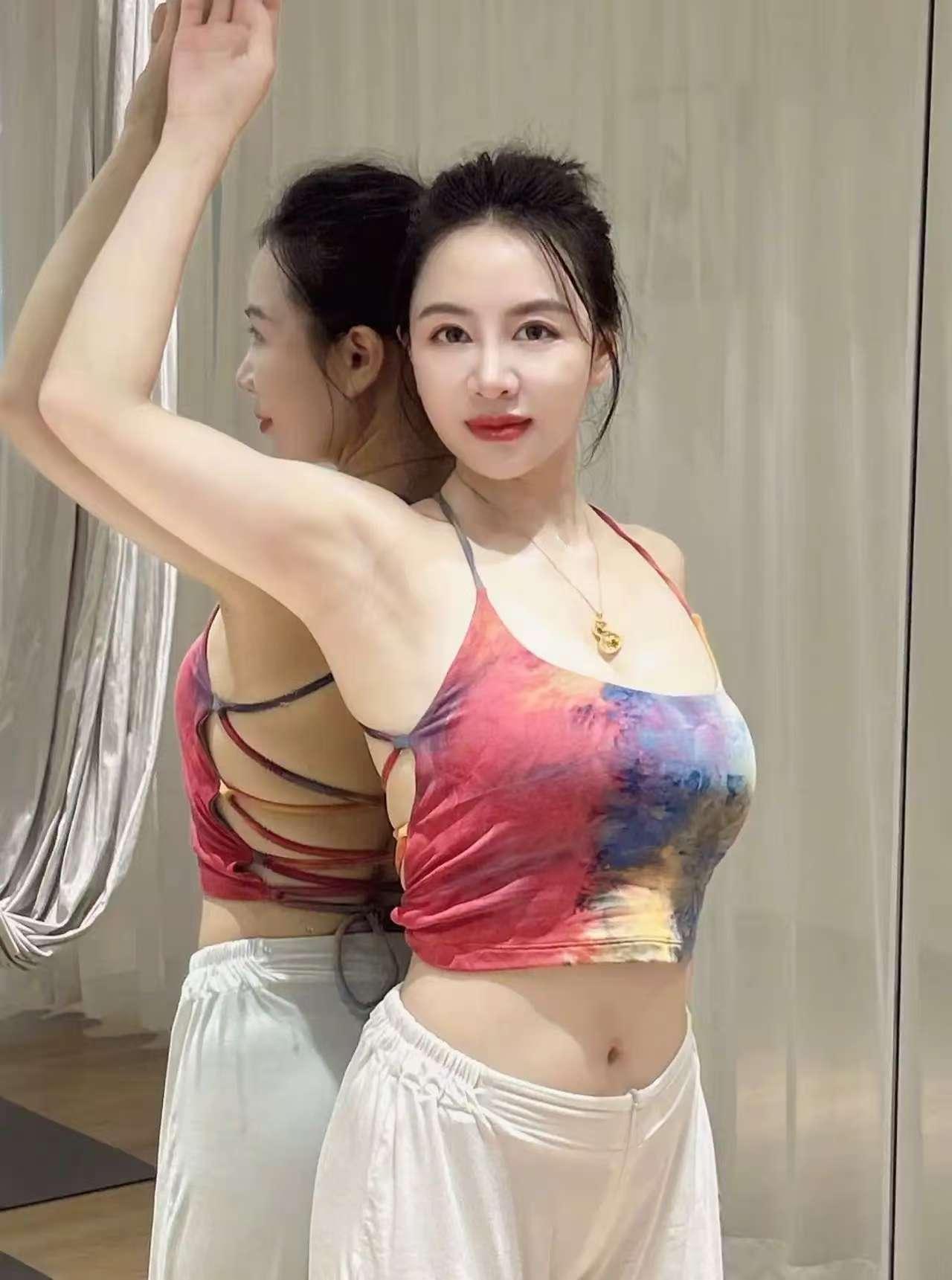 让身心回归平衡在呼吸间找到宁静在伸展中遇见更好的自己