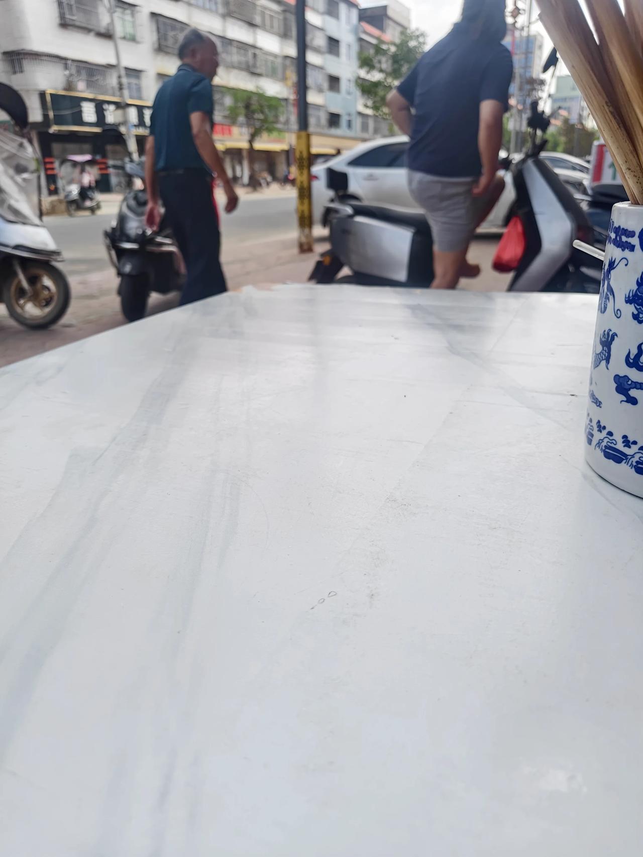 一段醍醐灌顶的话：“给已婚男人一个忠告：女人一旦跟你发生了关系，做了你的情人。就