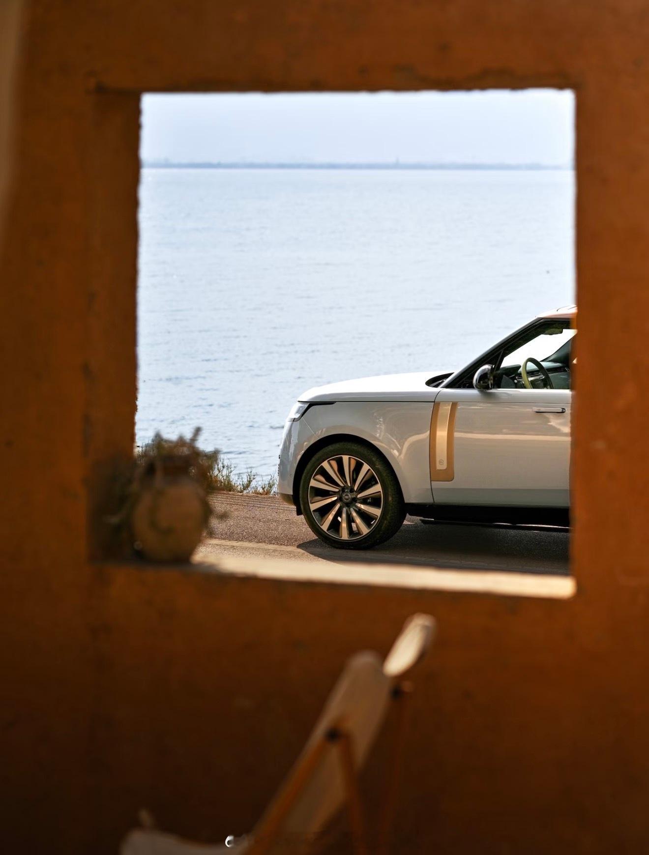 轻仓为王，来日方长，这八个字，是对我个人交易制度影响最深的一句话，也是我长期坚持