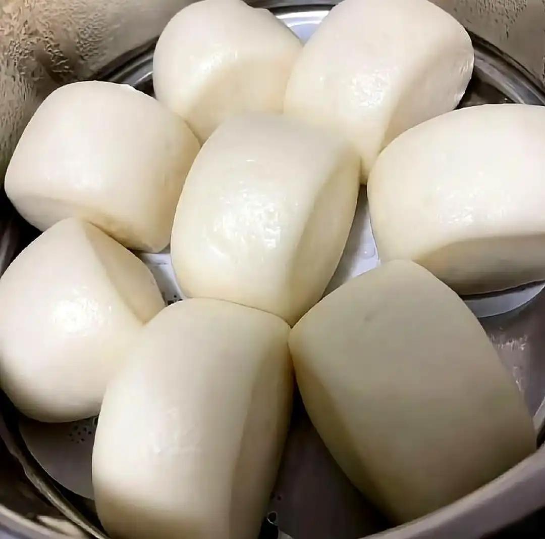 我就是那个失业了，宁愿在家吃馒头也不想再找工作的中年女人。我今年47岁，失业两年